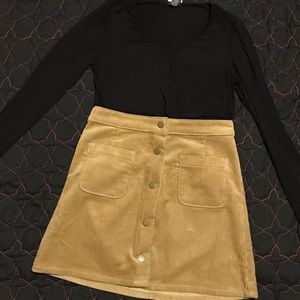 Curdoroy button down skirt never used